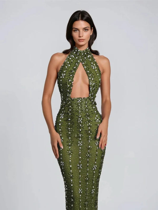 Genvyra Halter Yaka Kesimli Elmas Detaylı Premium Maxi Elbise
