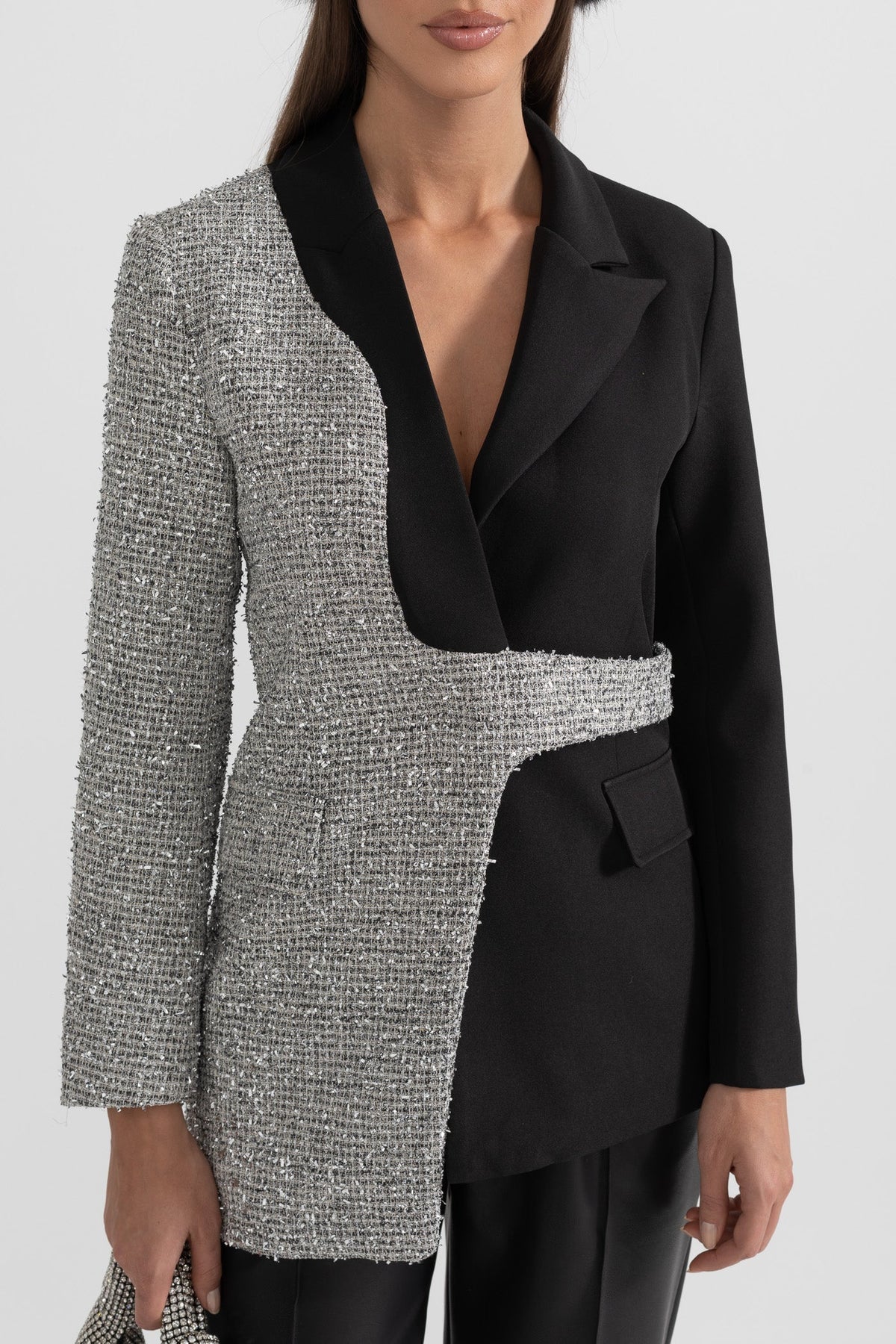 Asimetrik  Detaylı Modern Çift Renkli Blazer Ceket